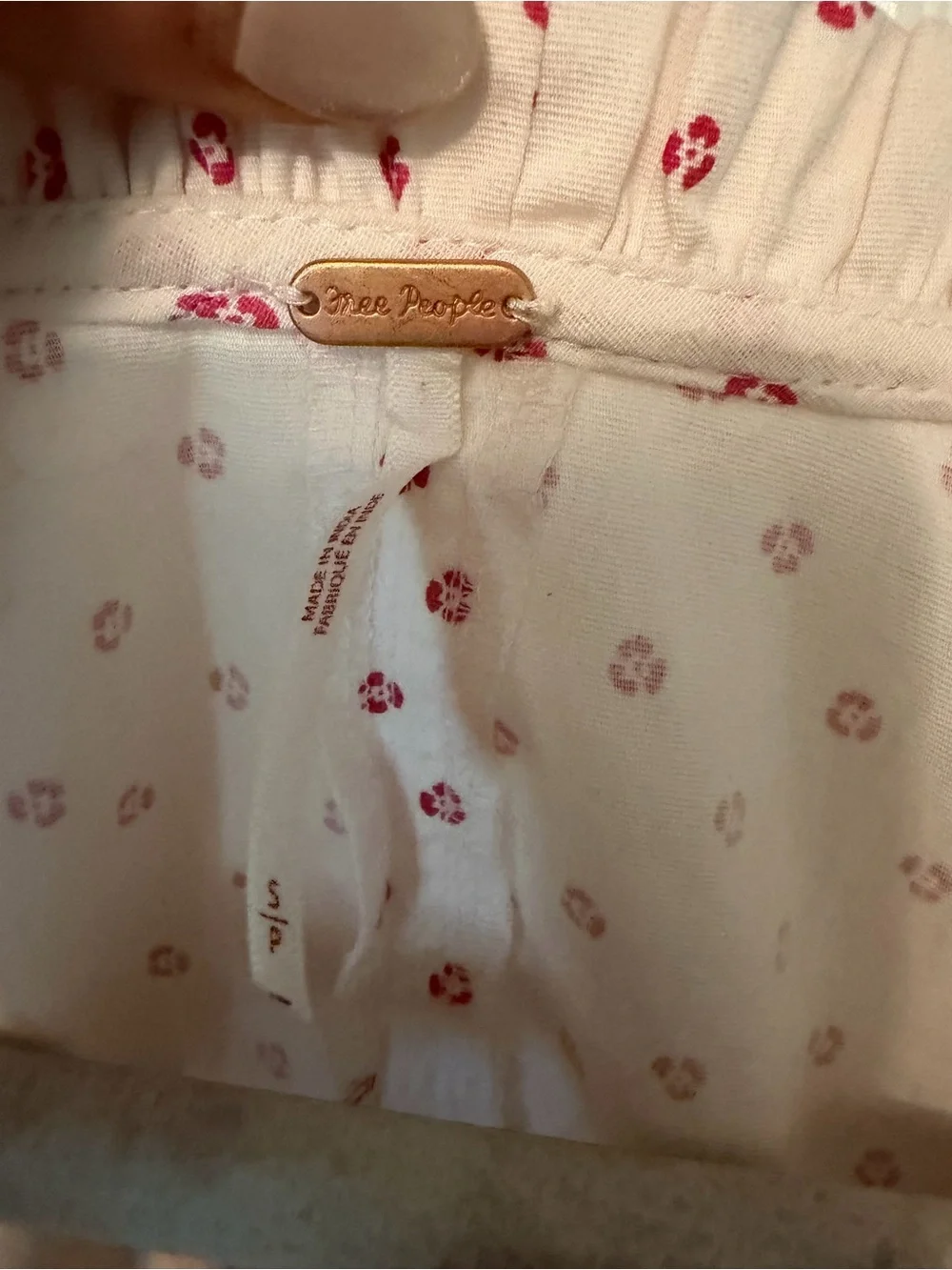 Free People Cream Tie-Front Floral Puff Sleeve Top